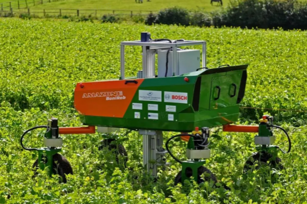 三防加固笔记本电脑助力农业自动化精准作业